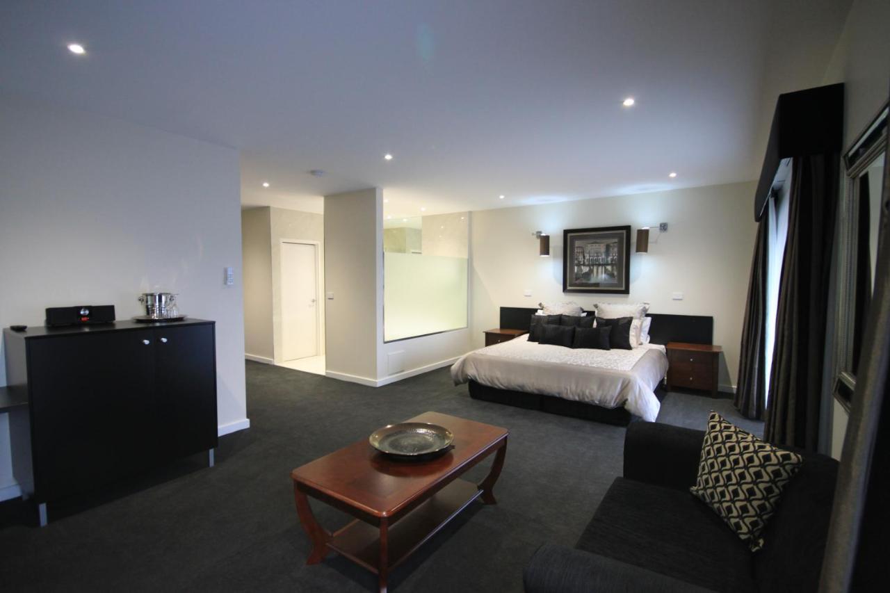 Hogans Motel Wallan ภายนอก รูปภาพ