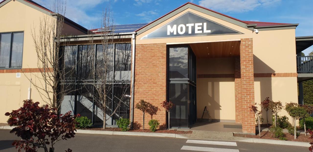 Hogans Motel Wallan ภายนอก รูปภาพ
