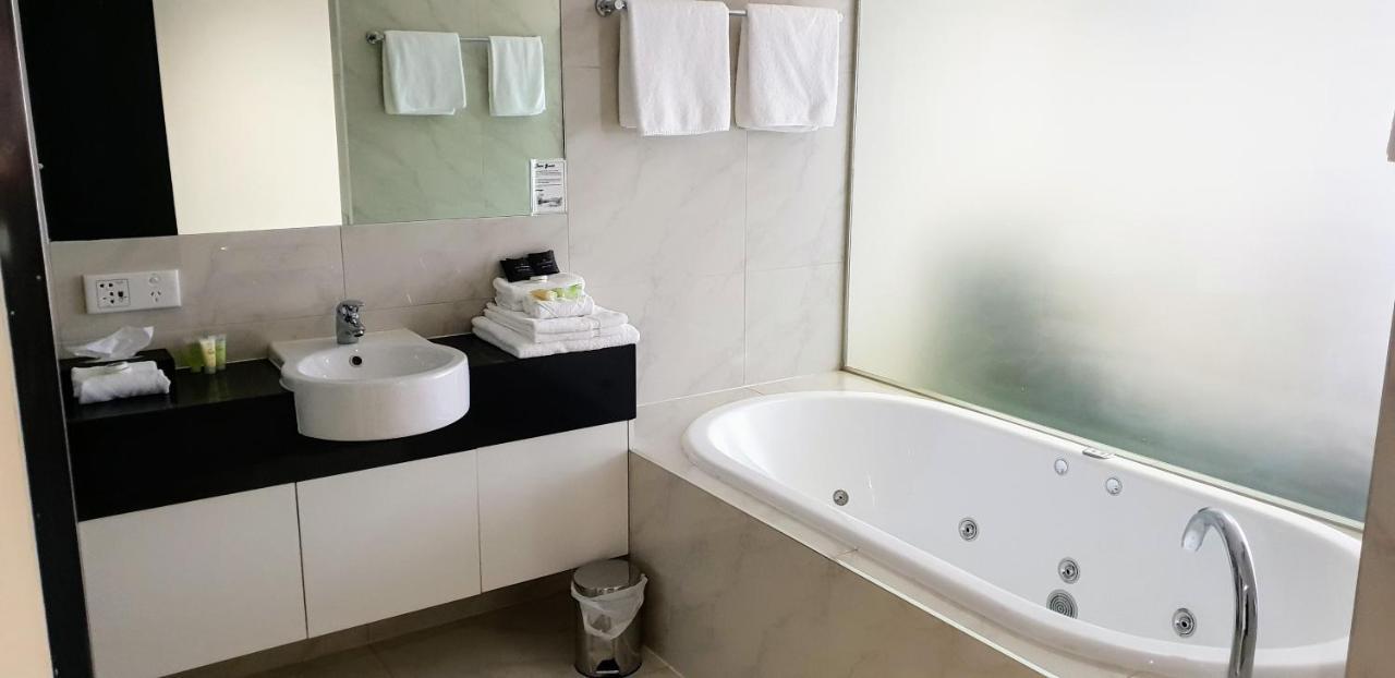 Hogans Motel Wallan ภายนอก รูปภาพ